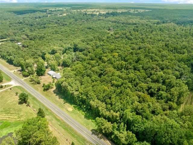 12025 FM 195, Bagwell, TX 75412