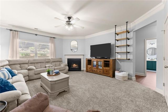 6220 Crescent Landing Drive, Cumming, GA 30028