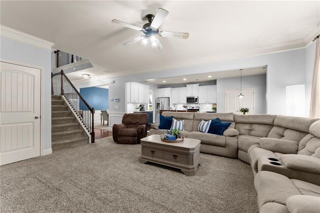 6220 Crescent Landing Drive, Cumming, GA 30028