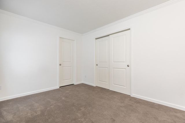 108 Colonial Village, Somersworth, NH 03878