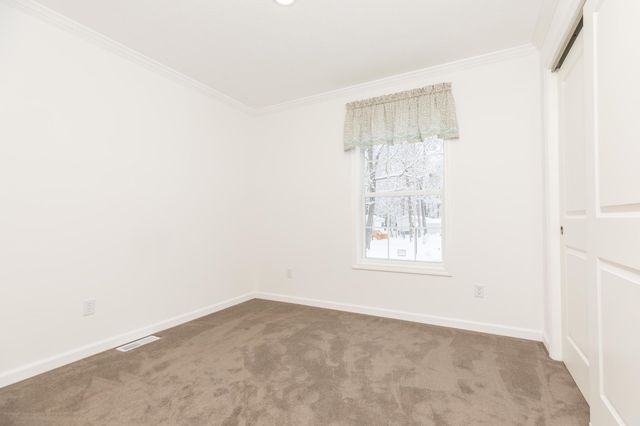 108 Colonial Village, Somersworth, NH 03878