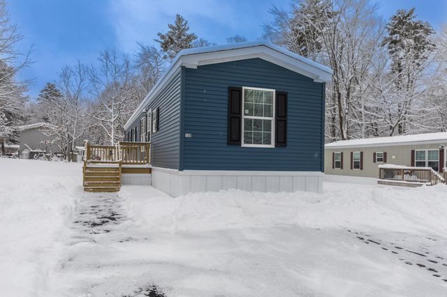108 Colonial Village, Somersworth, NH 03878