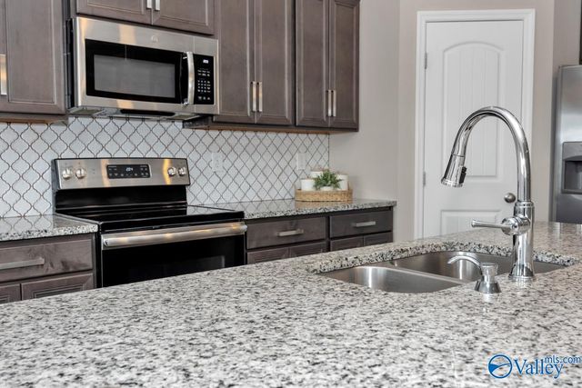 114 James Parcus Circle, Madison, AL 35756