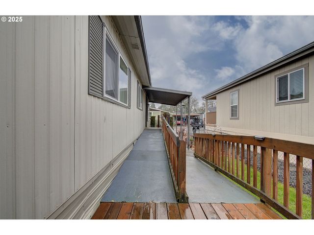 300 Sw 7TH Ave 403, Battle Ground, WA 98604