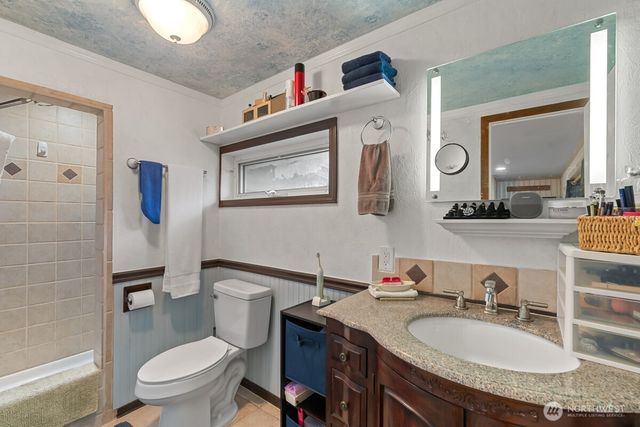 1134 Barton Square, East Wenatchee, WA 98802