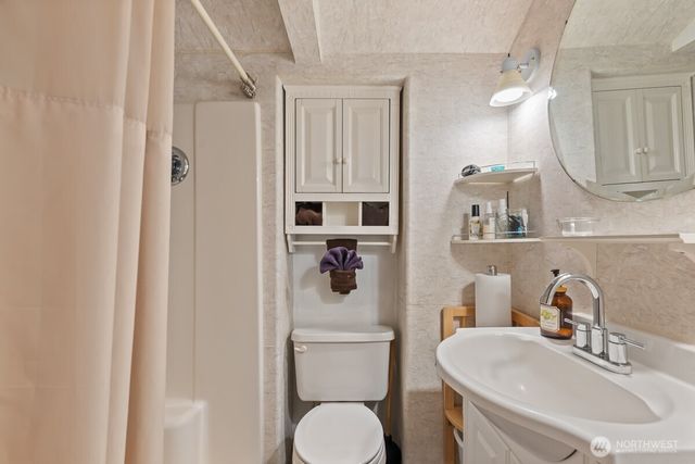 1134 Barton Square, East Wenatchee, WA 98802