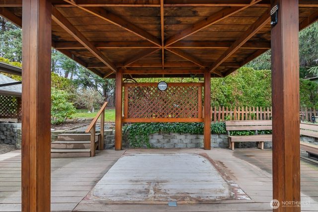 1134 Barton Square, East Wenatchee, WA 98802