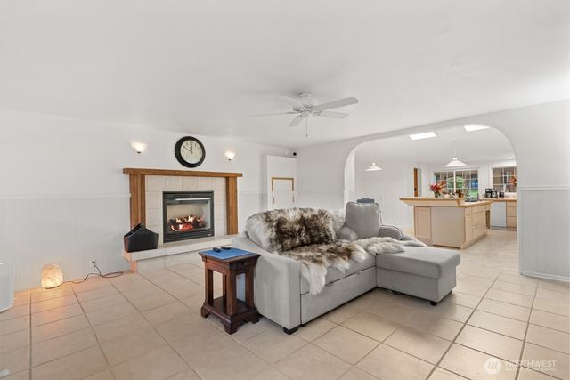 1134 Barton Square, East Wenatchee, WA 98802