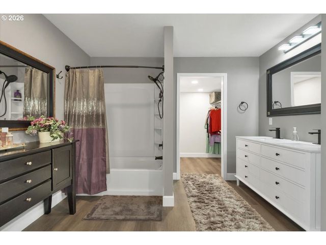 230 Se HOWELL PRAIRIE Rd, Salem, OR 97317