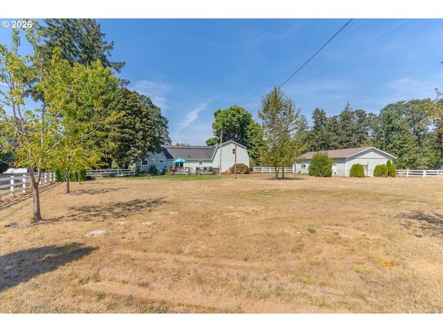 230 Se HOWELL PRAIRIE Rd, Salem, OR 97317