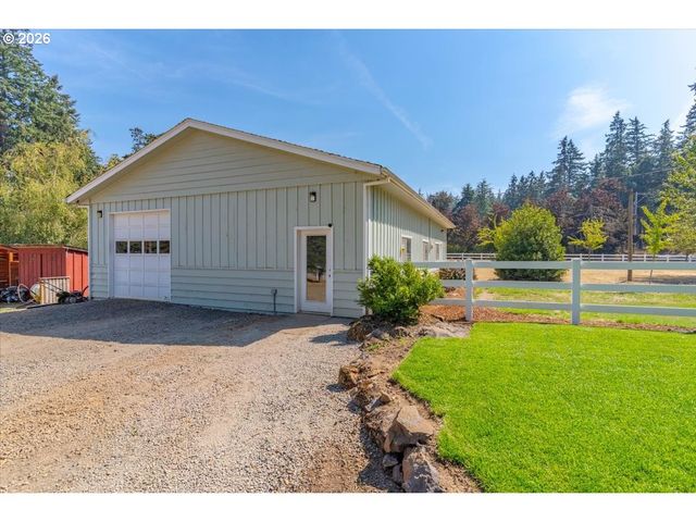230 Se HOWELL PRAIRIE Rd, Salem, OR 97317