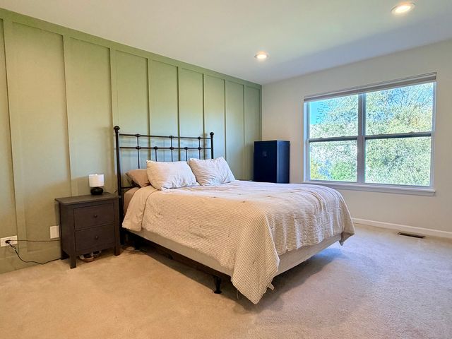 1226 CHESTERTON Drive, Volo, IL 60020