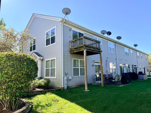1226 CHESTERTON Drive, Volo, IL 60020