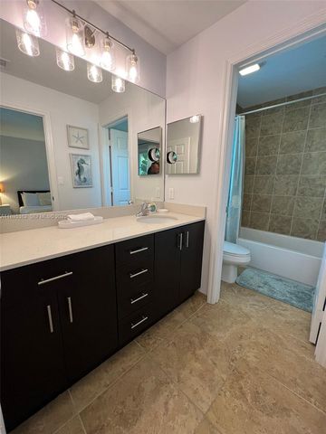 2361 SE 5th Street, Pompano Beach, FL 33062