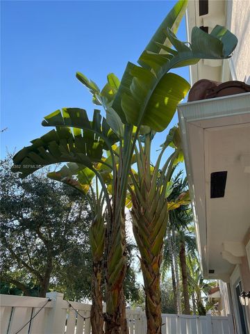 2361 SE 5th Street, Pompano Beach, FL 33062