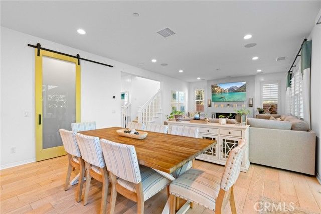 1605 E Buffalo, Santa Ana, CA 92705