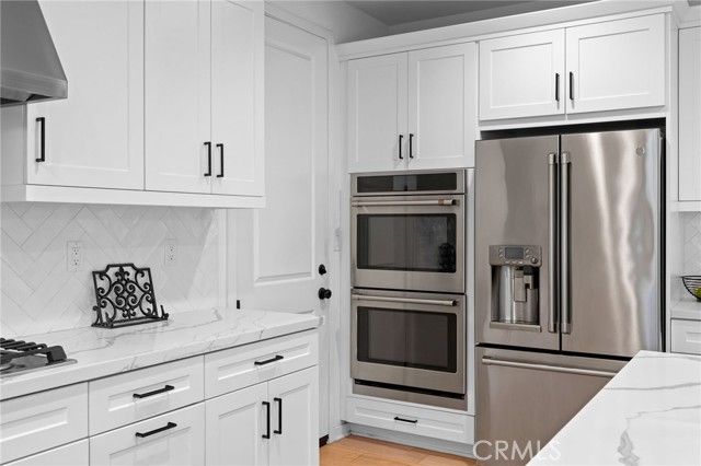 1605 E Buffalo, Santa Ana, CA 92705