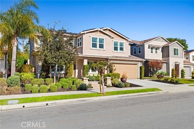 1605 E Buffalo, Santa Ana, CA 92705