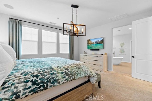 1605 E Buffalo, Santa Ana, CA 92705