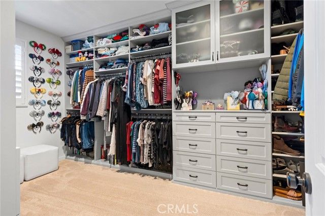 1605 E Buffalo, Santa Ana, CA 92705