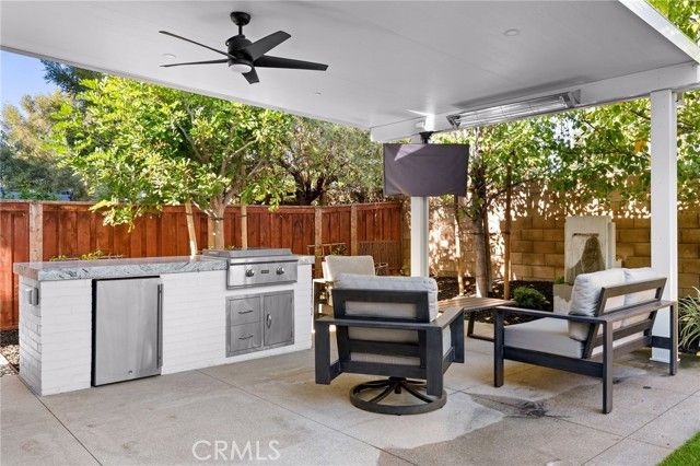 1605 E Buffalo, Santa Ana, CA 92705