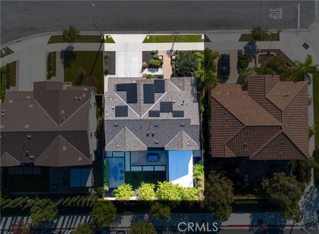 1605 E Buffalo, Santa Ana, CA 92705