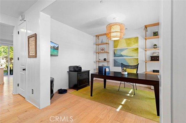 1605 E Buffalo, Santa Ana, CA 92705