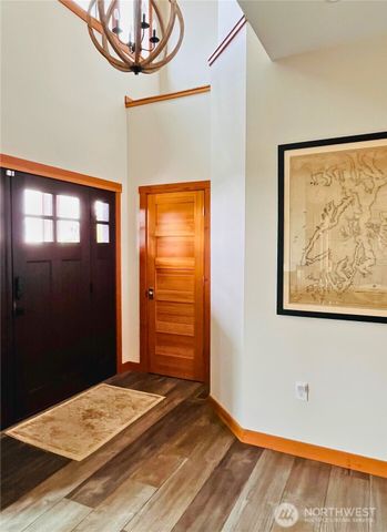 7940 Beach Drive E, Port Orchard, WA 98366