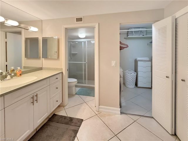 320 Seaview Ct Apt 608, Marco Island, FL 34145