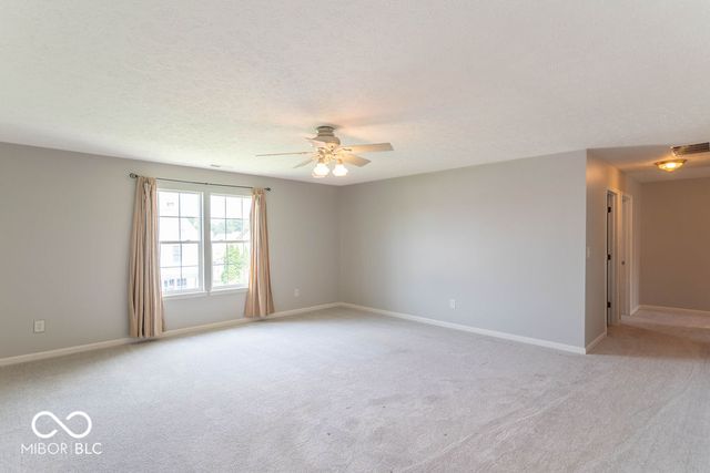 711 Bluff Creek Drive, Fortville, IN 46040