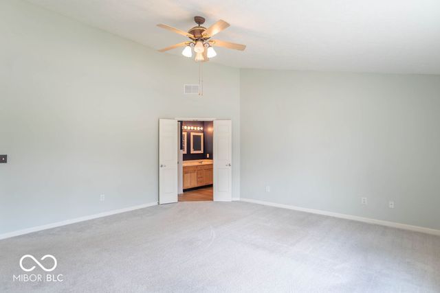711 Bluff Creek Drive, Fortville, IN 46040