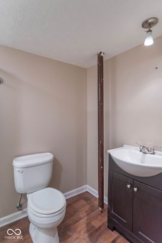 711 Bluff Creek Drive, Fortville, IN 46040