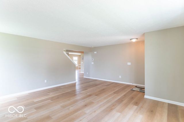 711 Bluff Creek Drive, Fortville, IN 46040