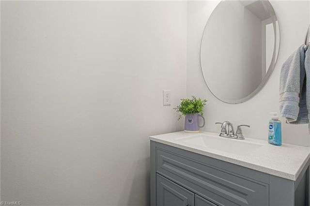 1641 Haddington Point Drive, Kernersville, NC 27284