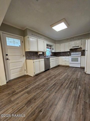 128 Camelia Drive, Opelousas, LA 70570