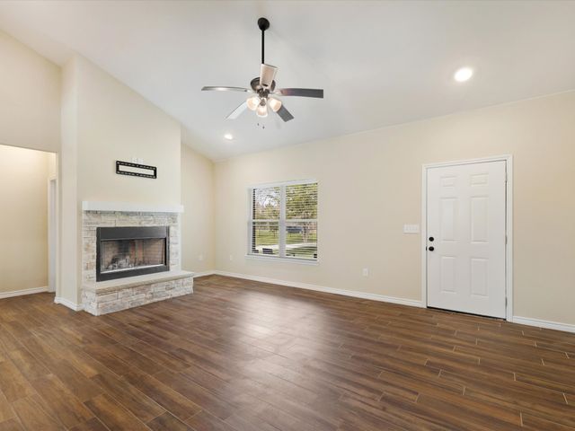 865 County Road 4519, Wolfe City, TX 75496