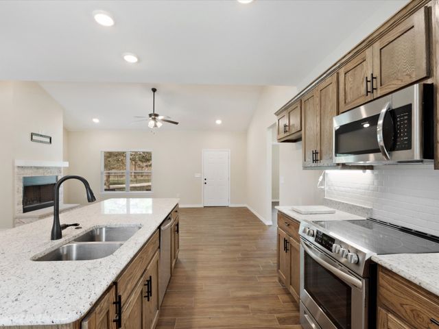 865 County Road 4519, Wolfe City, TX 75496