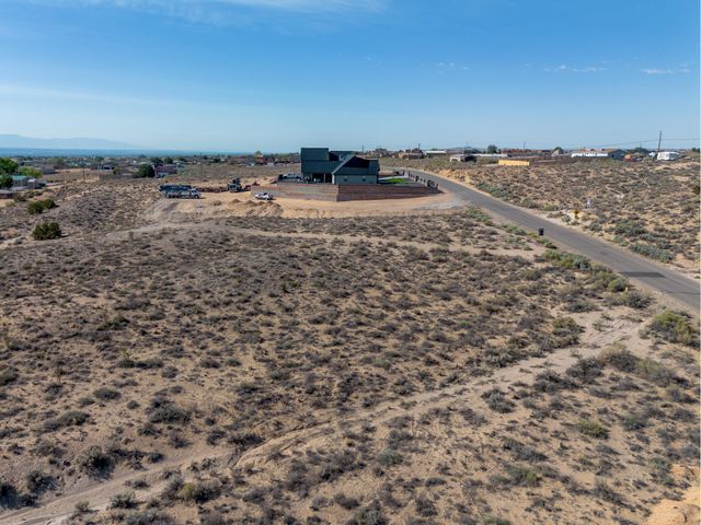 1124 8th Street NE, Rio Rancho, NM 87144