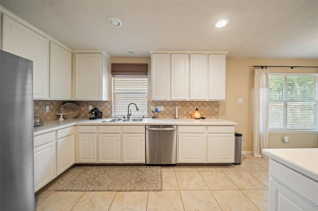 135 S Delta Mill Circle, The Woodlands, TX 77385