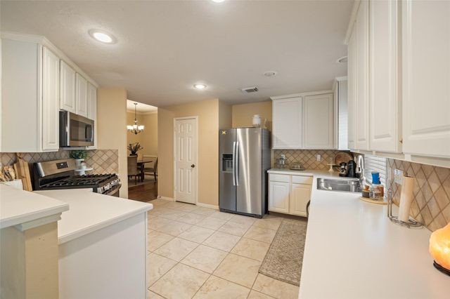 135 S Delta Mill Circle, The Woodlands, TX 77385
