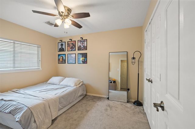 135 S Delta Mill Circle, The Woodlands, TX 77385