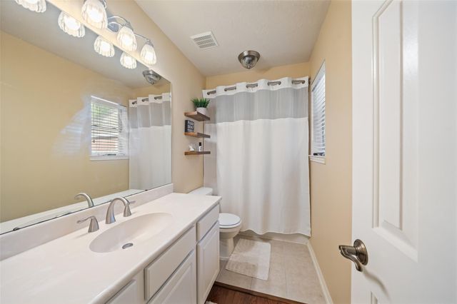 135 S Delta Mill Circle, The Woodlands, TX 77385