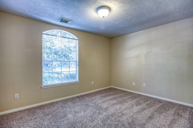 135 S Delta Mill Circle, The Woodlands, TX 77385