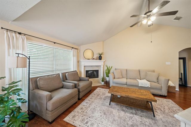135 S Delta Mill Circle, The Woodlands, TX 77385