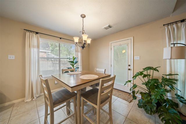 135 S Delta Mill Circle, The Woodlands, TX 77385