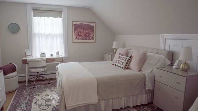 15 Waban 15, Wellesley, MA 02482