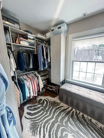 15 Waban 15, Wellesley, MA 02482
