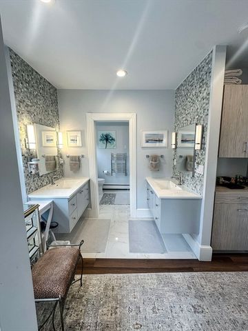 15 Waban 15, Wellesley, MA 02482