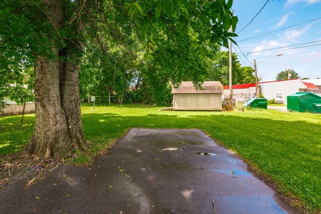 115 East Ave, Goodlettsville, TN 37072