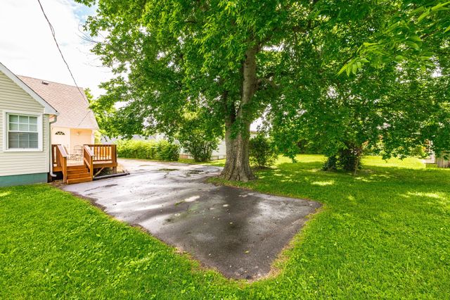 115 East Ave, Goodlettsville, TN 37072